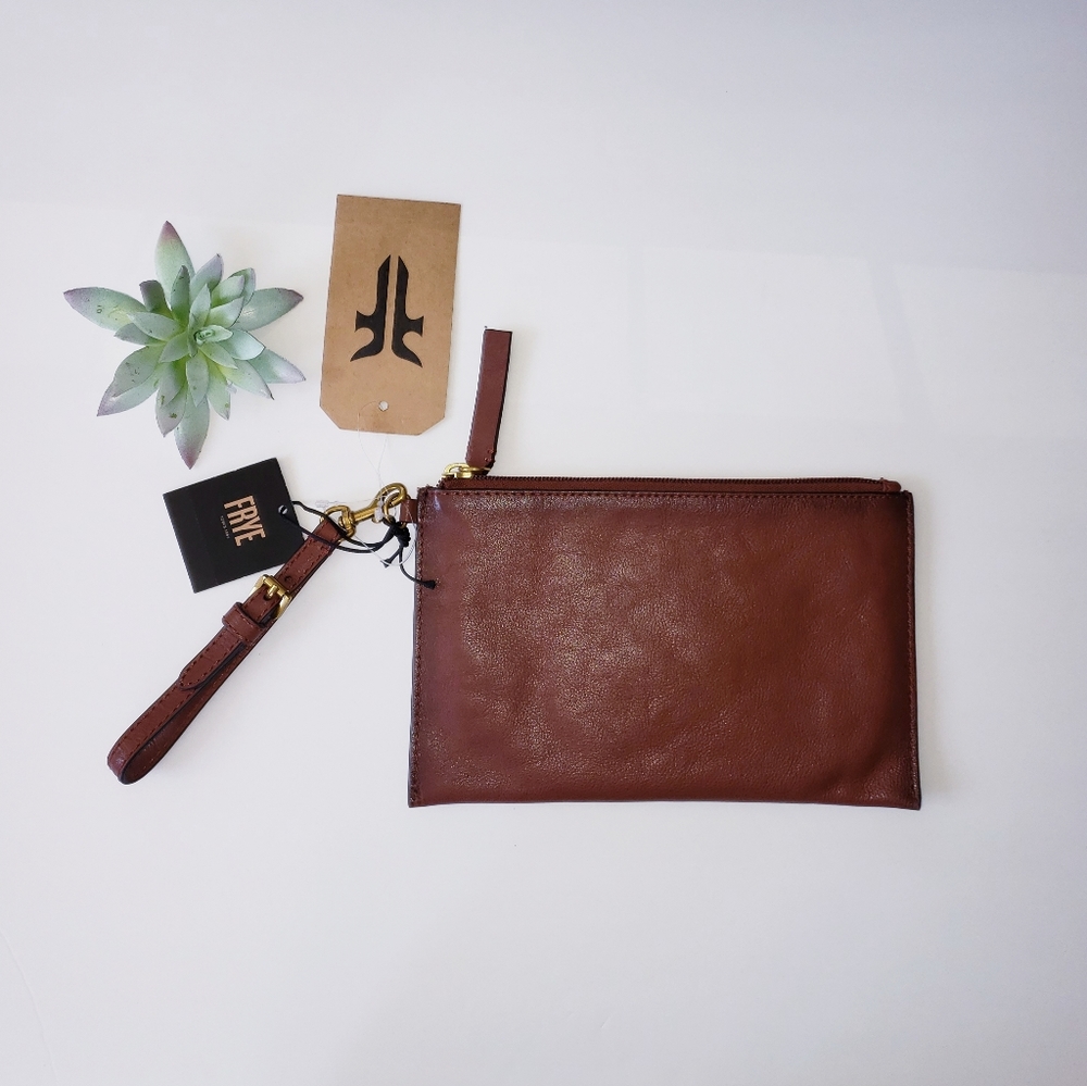 ❗Closeout sale FRYE BRWN LEATHER WRISTLET CLUTCH - Picture 3 of 6